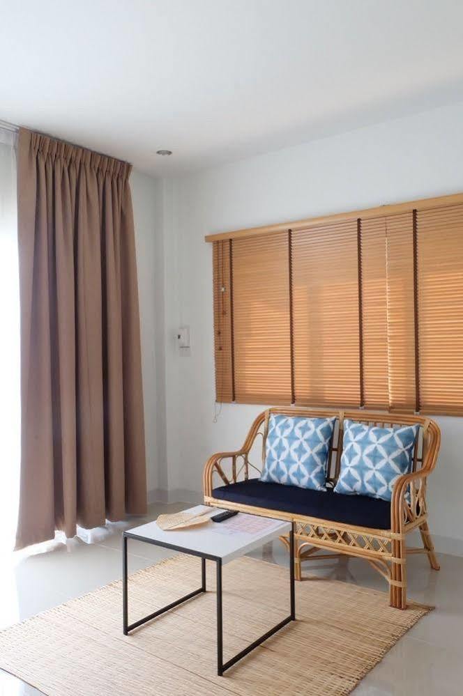 Baan Iyara Hotel Nan Luaran gambar